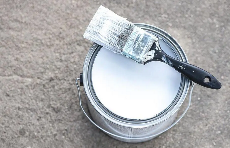 乳胶漆保质期一般多长时间，过期了还能用吗